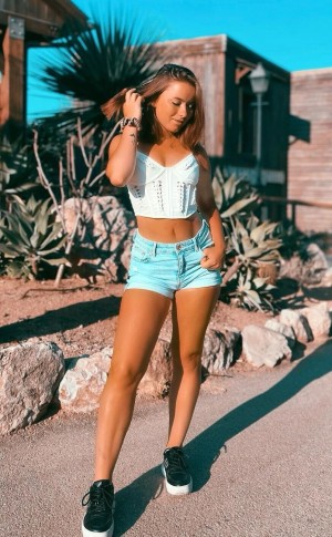 Manon Muccioli Photo #31