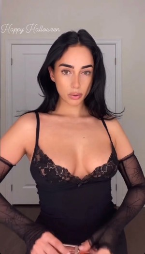 Maria Georgas Photo #6