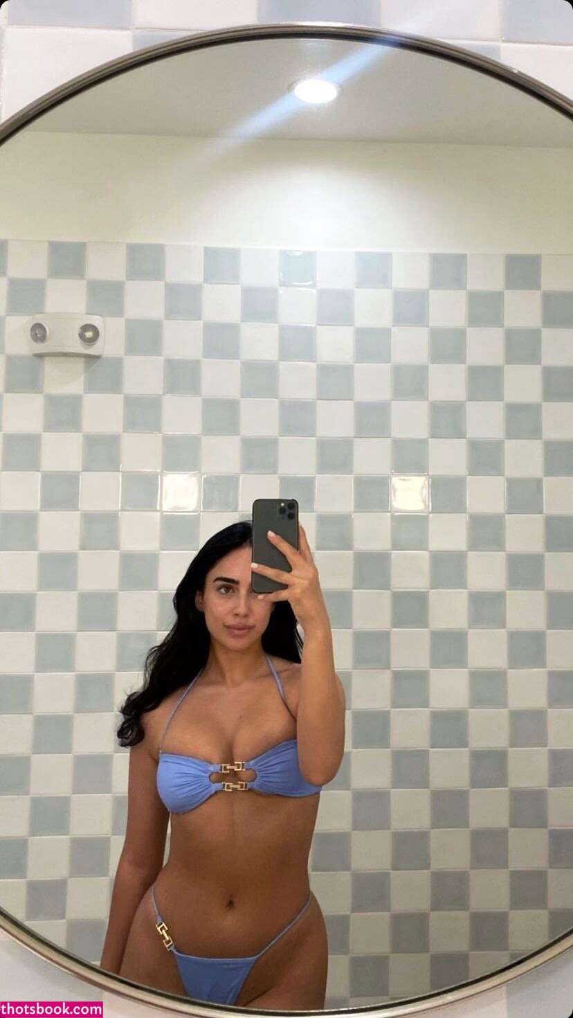 Maria Georgas Photo #15