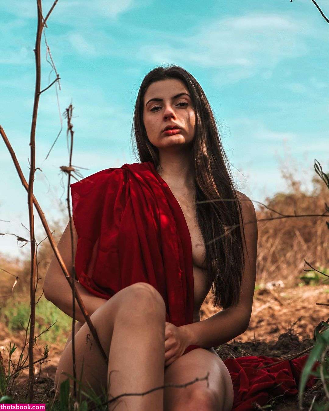 May Karavani Photo #3