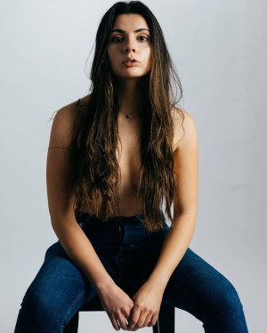 May Karavani Photo #5