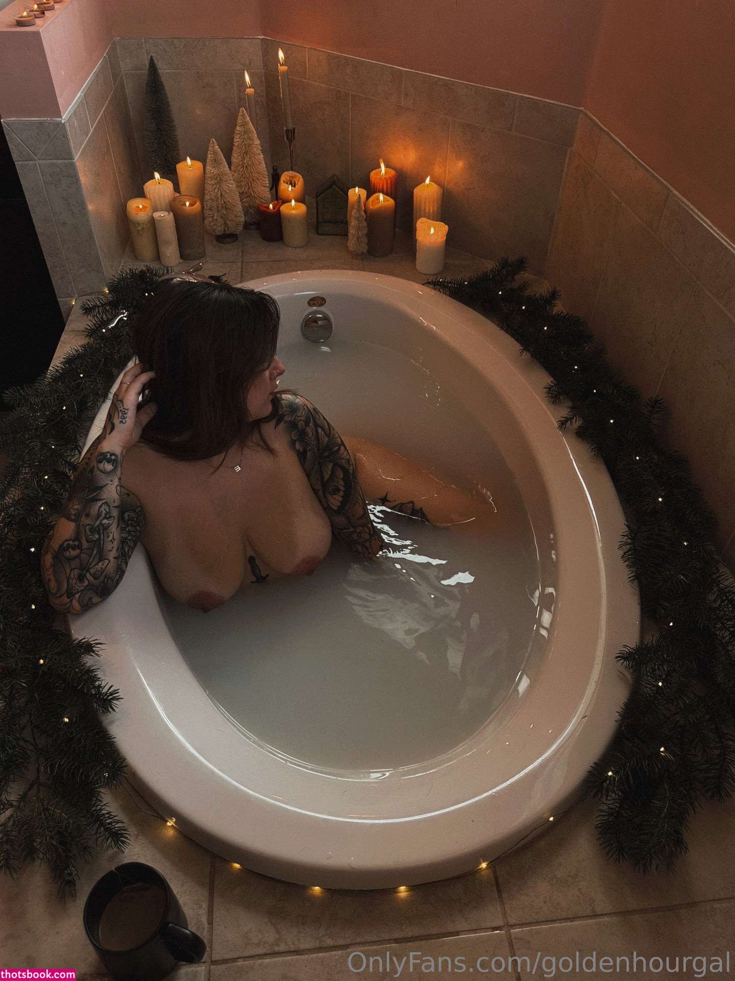 goldenhourgal Photo #27