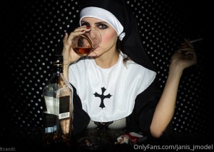 Janis Jmodel Photo #1