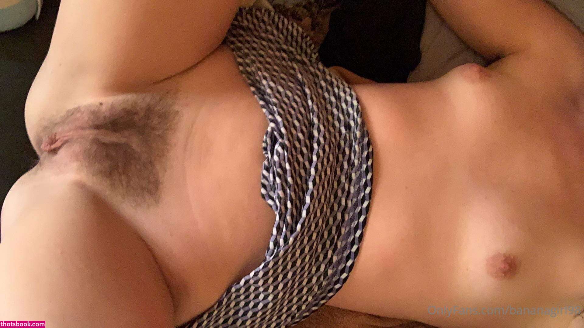 Bananagirl98 Photo #4