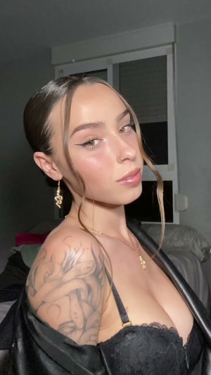 Claudia Icardo Photo #16