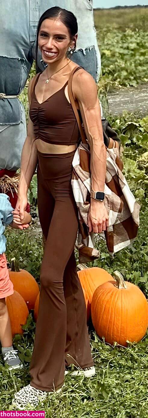 Itsannarain Photo #2