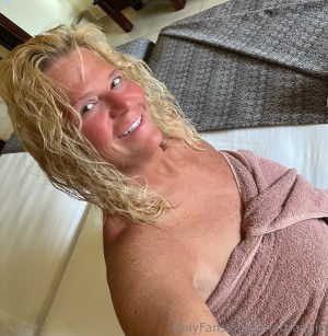 Karen Pennington Photo #9