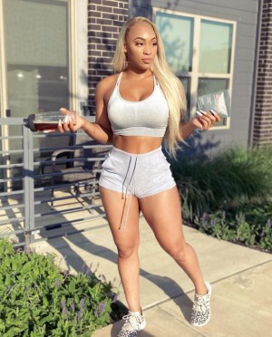 Quashay Lynise Photo #2