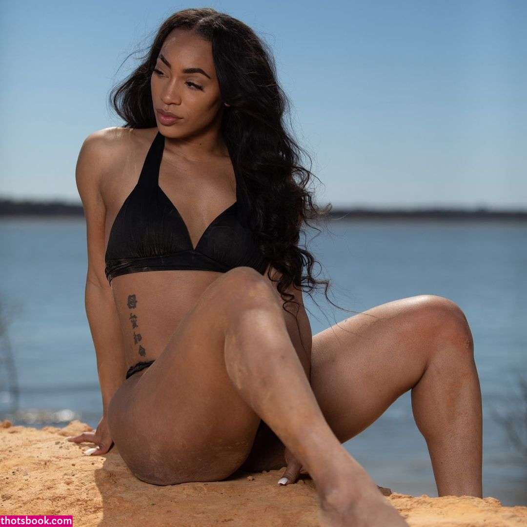 Quashay Lynise Photo #10