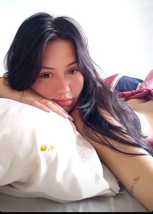 rebeccacs22 Photo #9