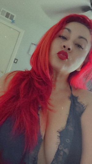 Sassigirl69 Photo #3