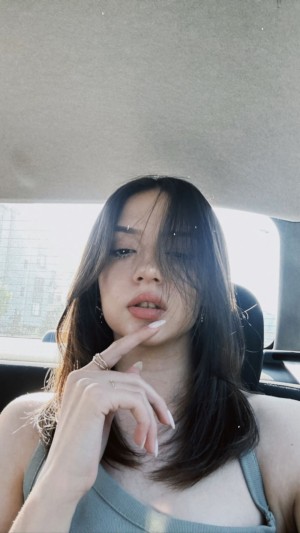 Feride Ozdinc Photo #12