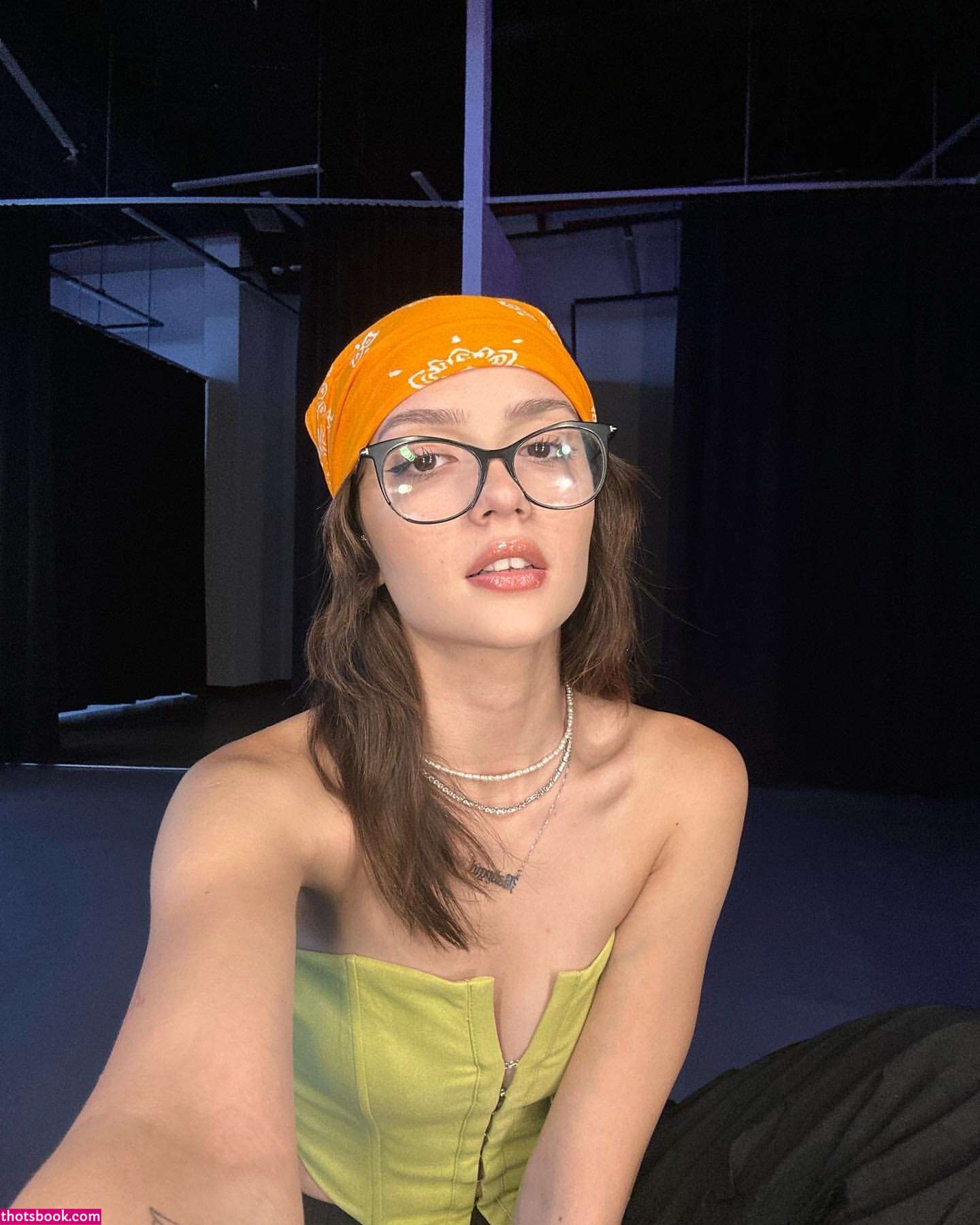 Feride Ozdinc Photo #20