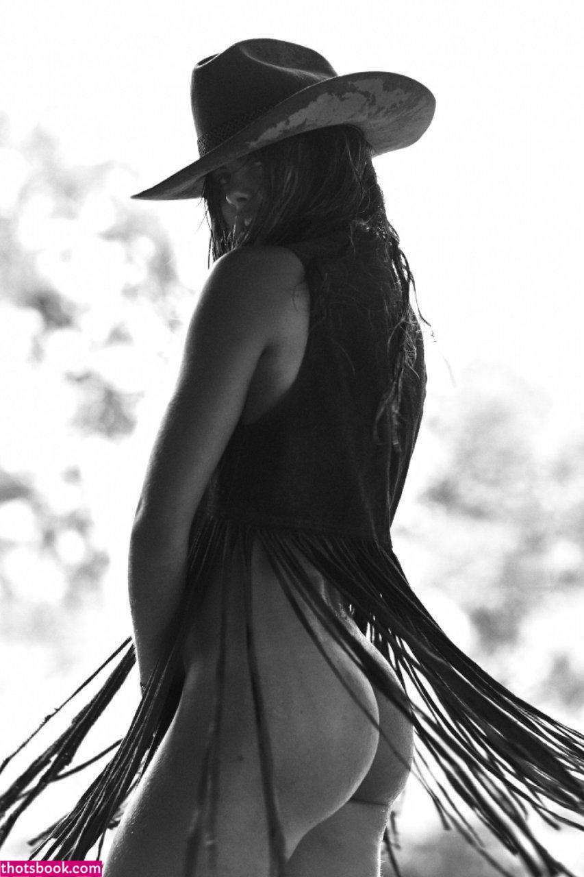 mimielashiry Photo #19