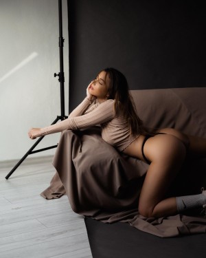 Kika Durisova Photo #24