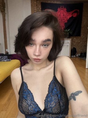 krisyourgirlfriend Photo #14