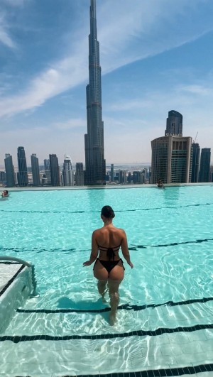 Rina Dakota Photo #18