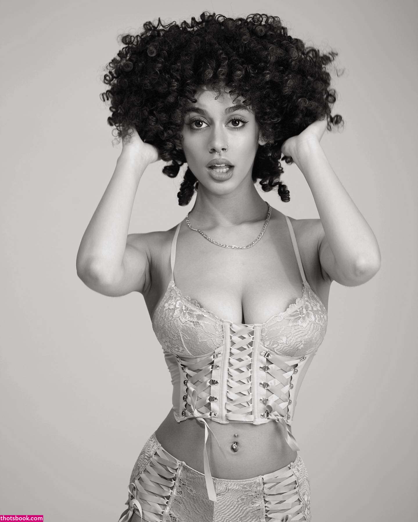 Sophia Macklin Photo #1