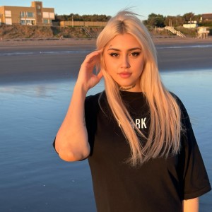 Cindi Alvarez Photo #17