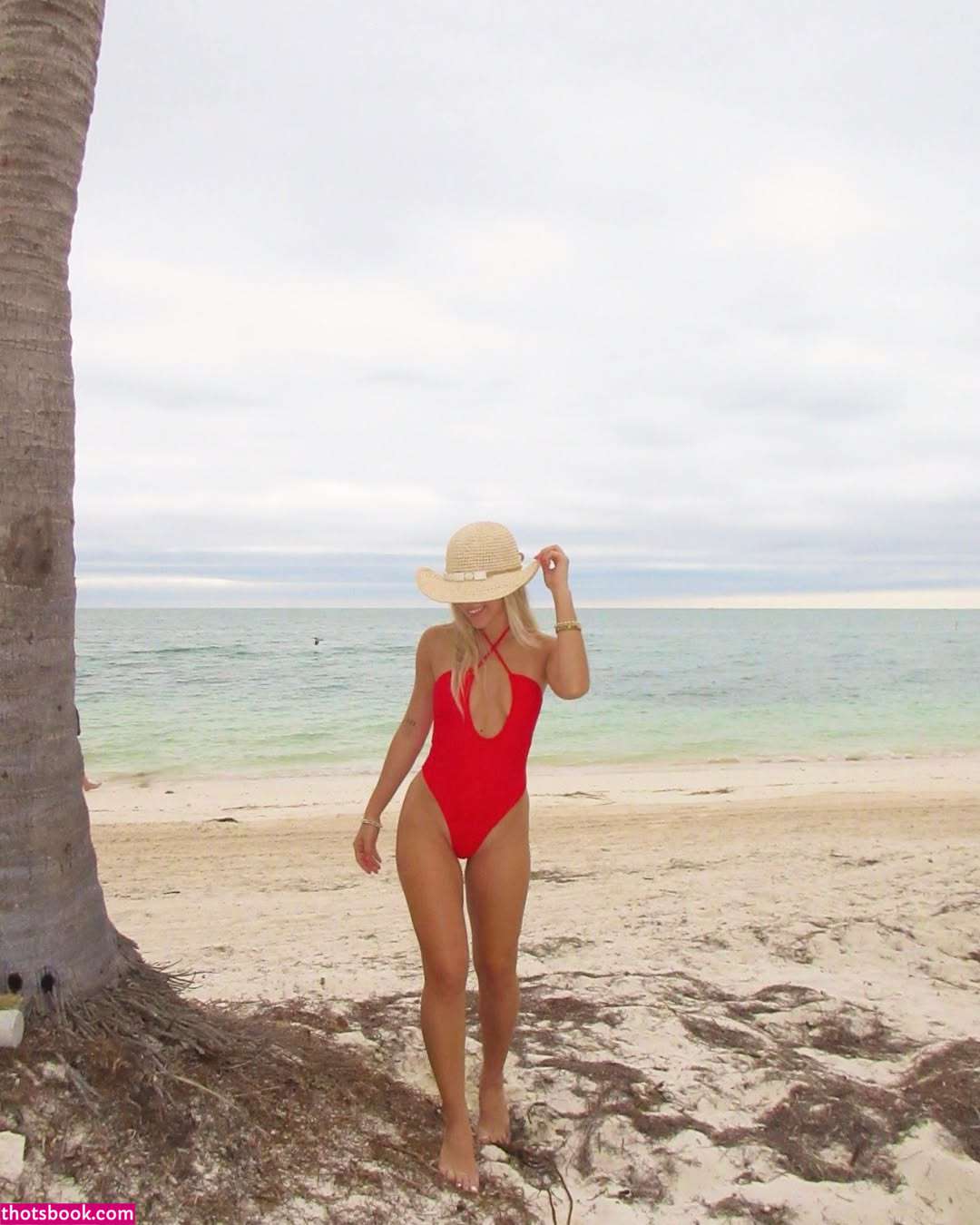 Hannah Lutz Photo #20