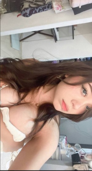 Lissetcast Photo #17