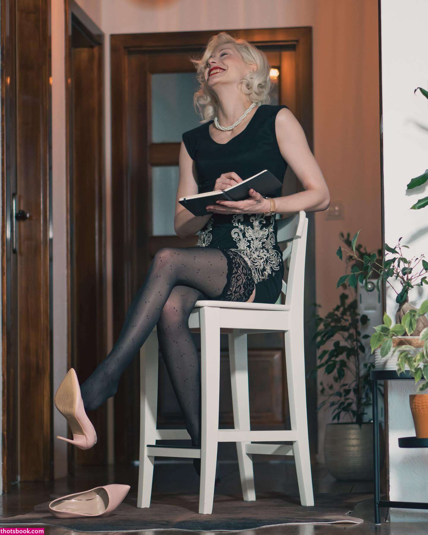 Luna Lotus Photo #28