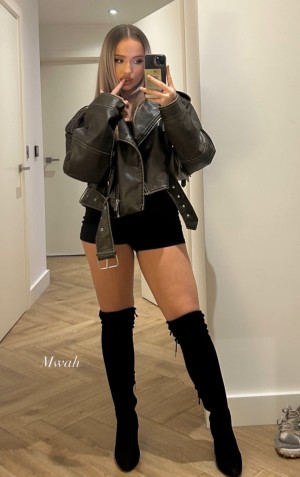 Miakaterose Photo #17