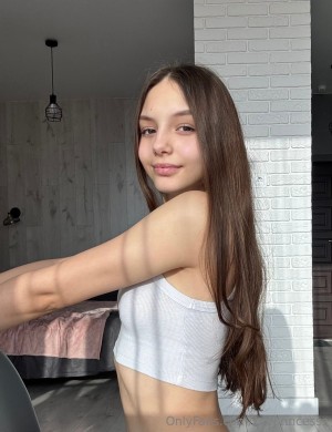 zoeprincesss Photo #11