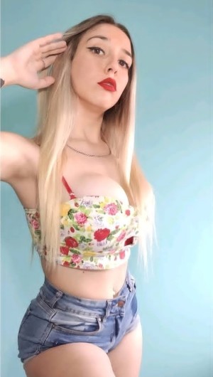 Sophia Delu Photo #17