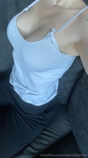 Swerubberdoll Photo #16