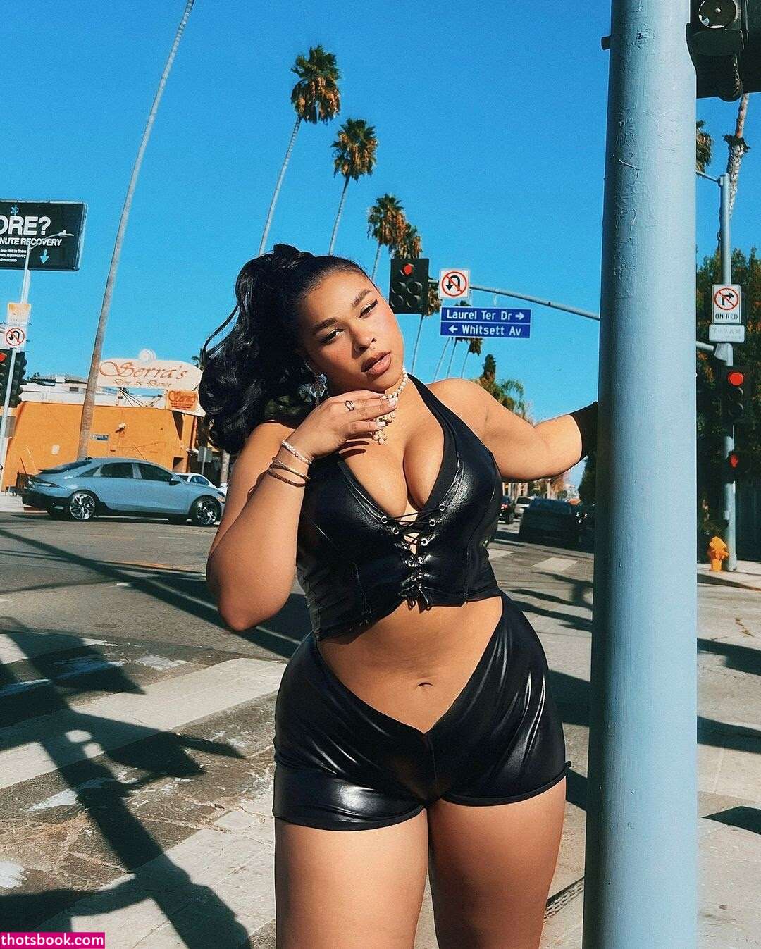 amielatisha Photo #19