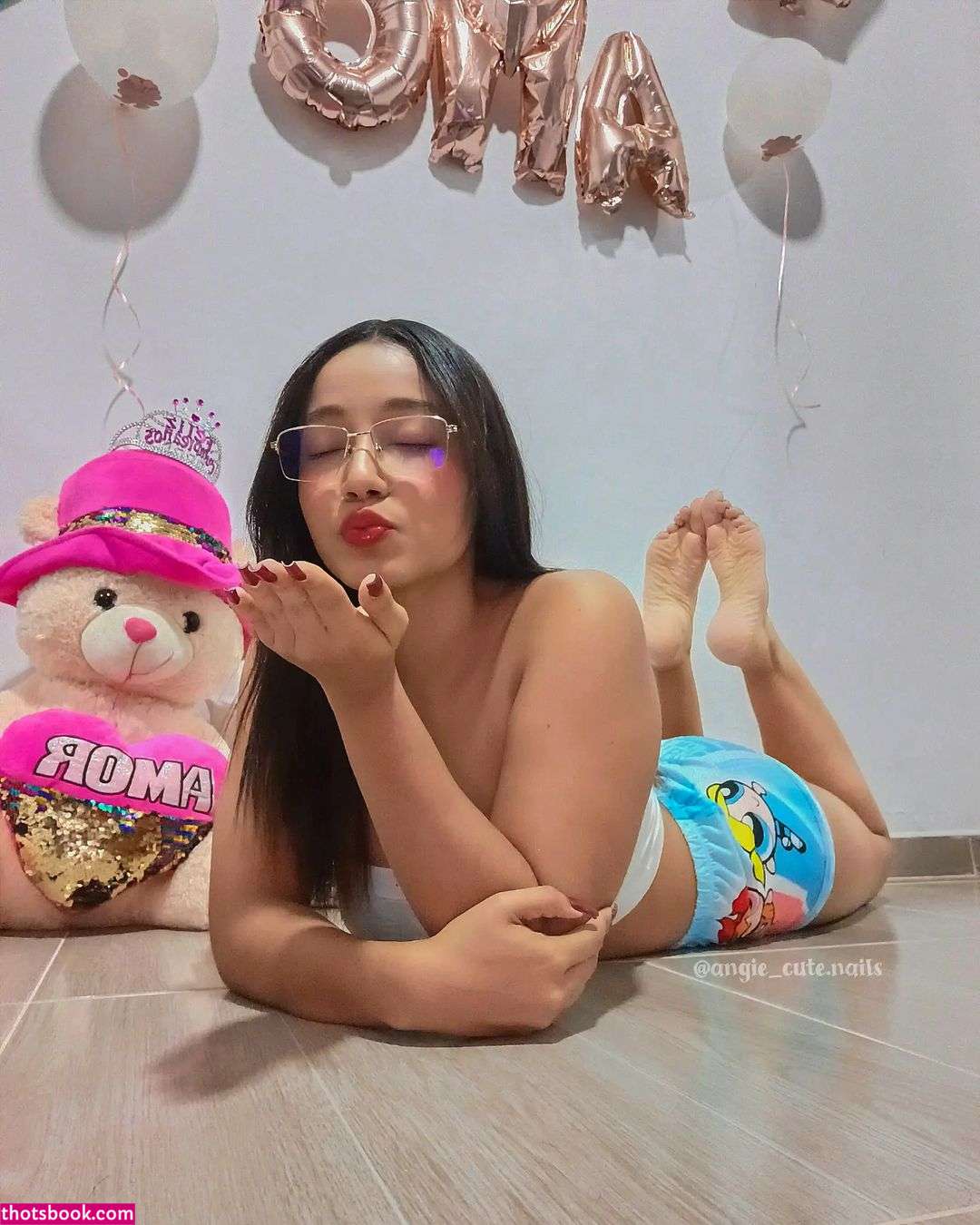 angiecutefeet Photo #32