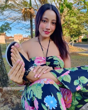 angiecutefeet Photo #27