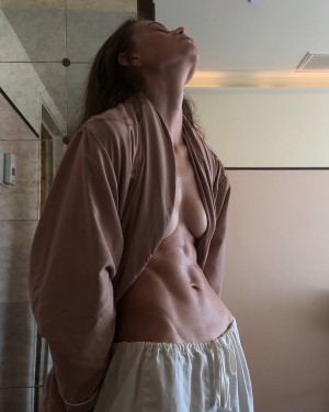 Bella Michlo Photo #21