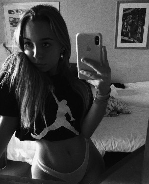 Candexnegri Photo #7