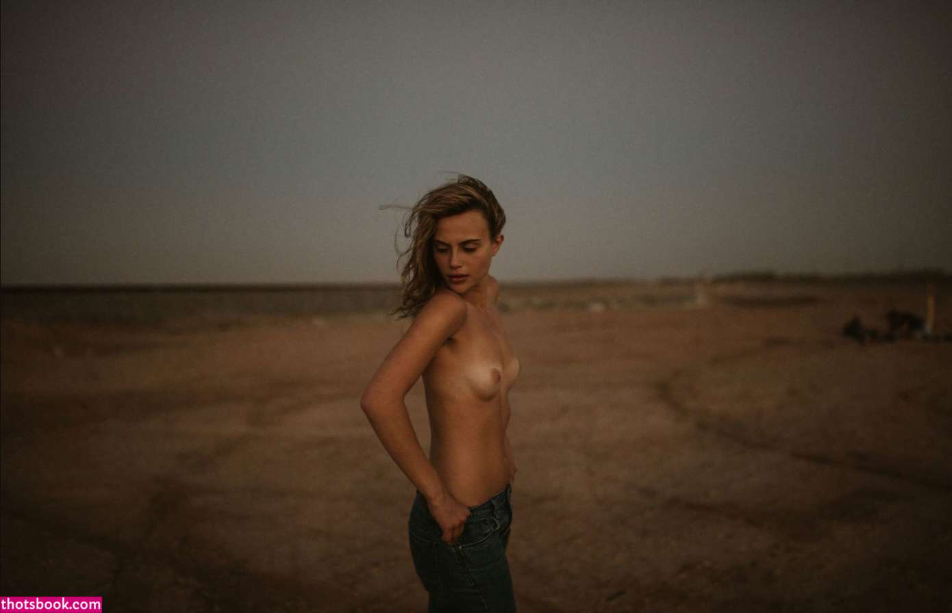 Charlotte Mckee Photo #12