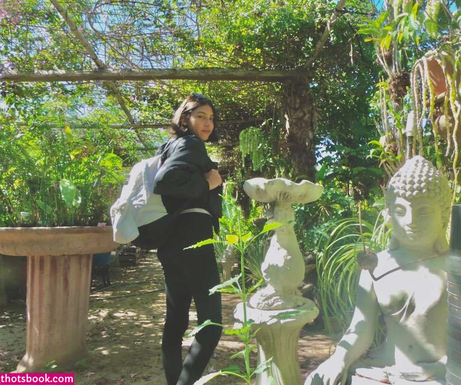 Fernanda Sandoval Photo #6