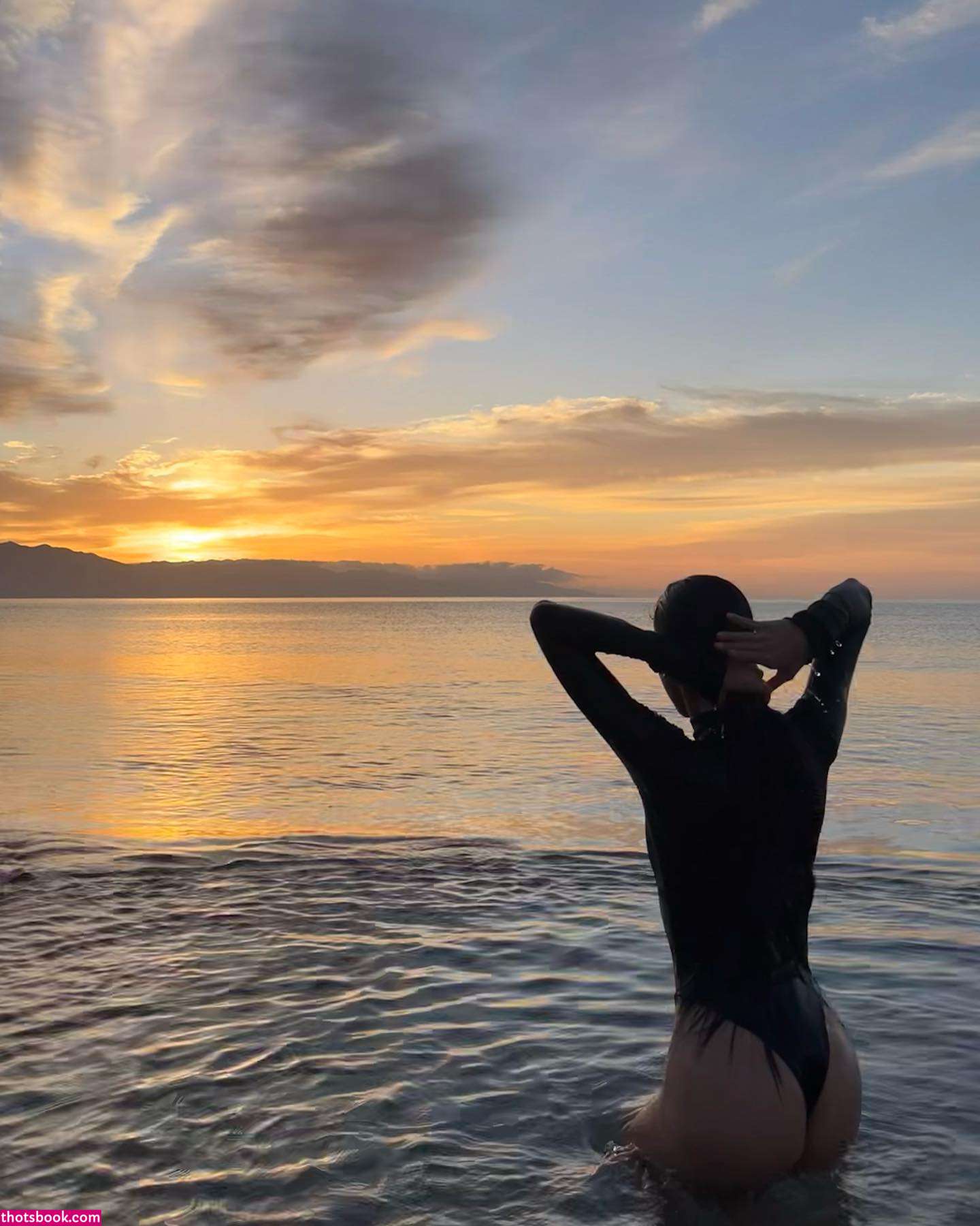 Fernanda Sandoval Photo #36