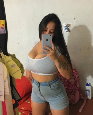 Milagros Gonzalez Photo #9