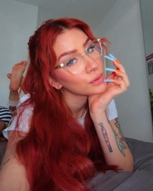 Agata Dziarma Photo #8