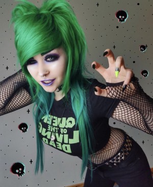 Catastrophiclarawr Photo #7