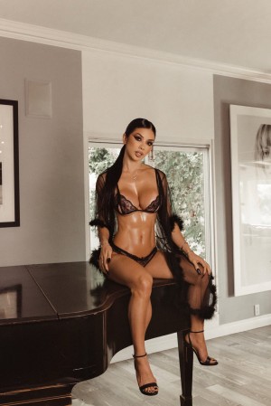 Lexi Vixi Photo #119