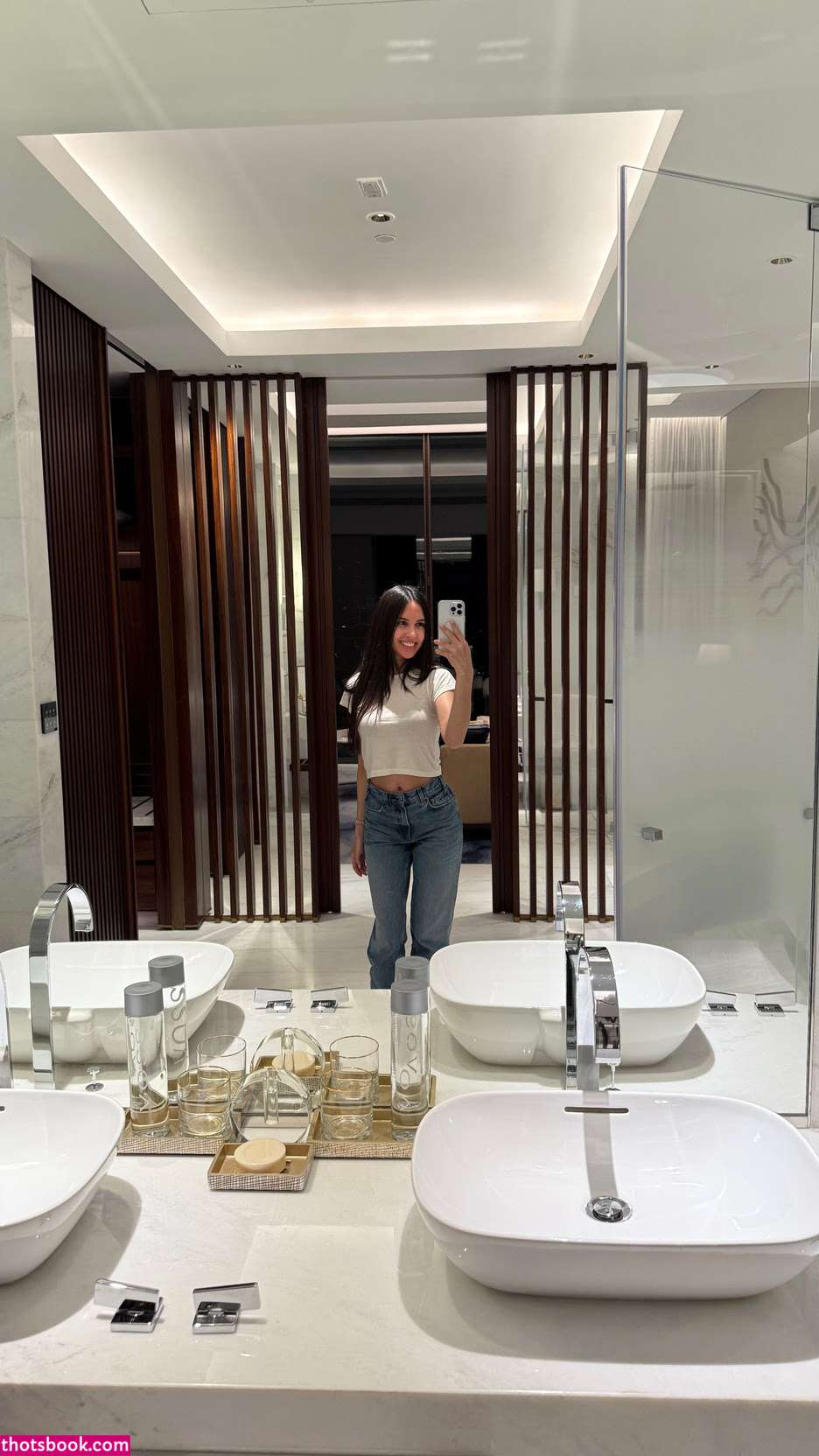 Caryn Marjorie Photo #343