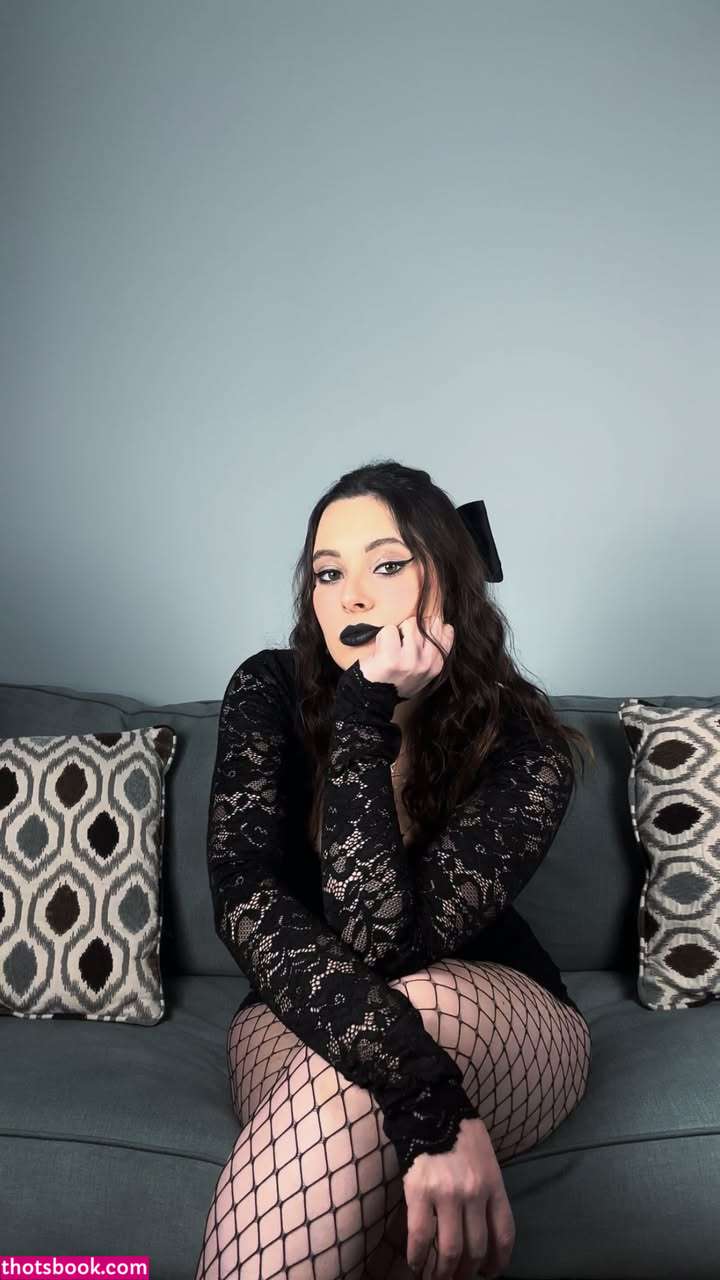 Christina Green Photo #35