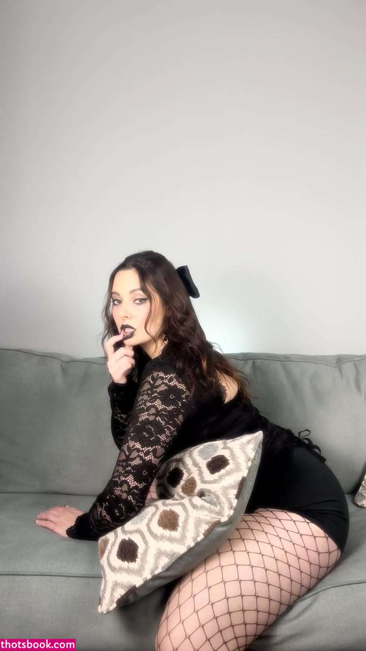 Christina Green Photo #39