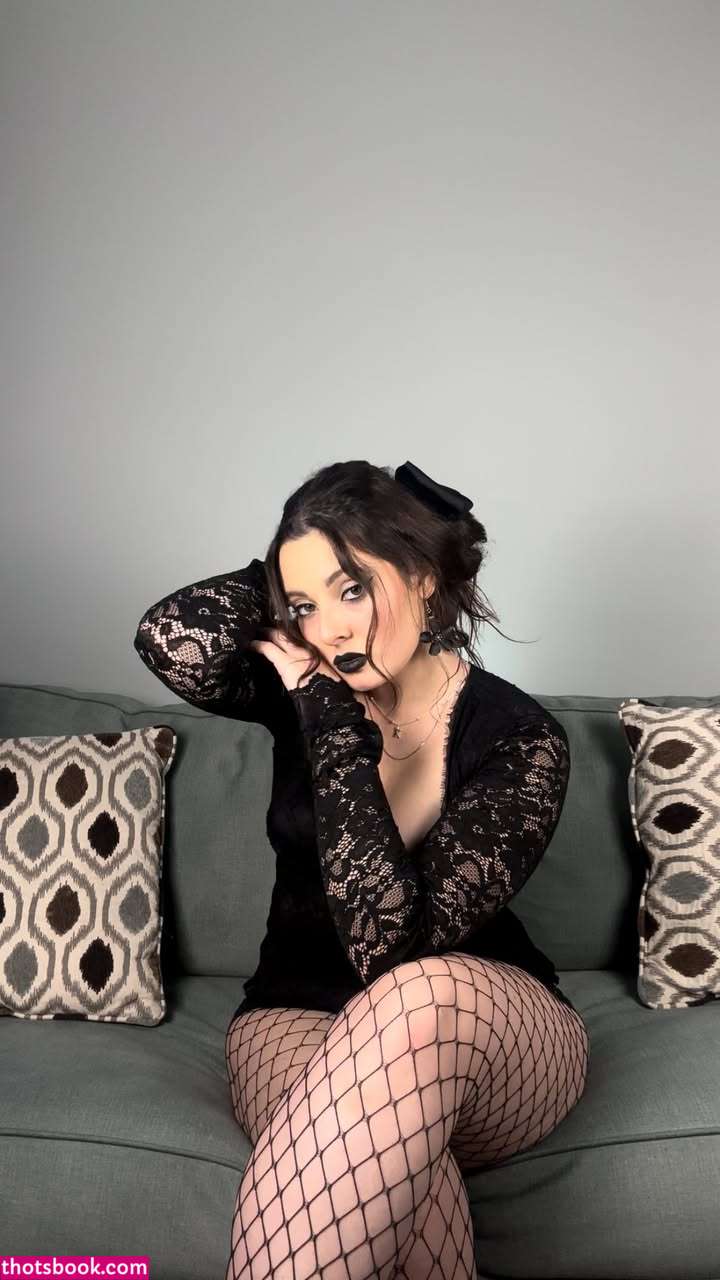 Christina Green Photo #42