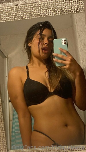 Frida Julieta Photo #17