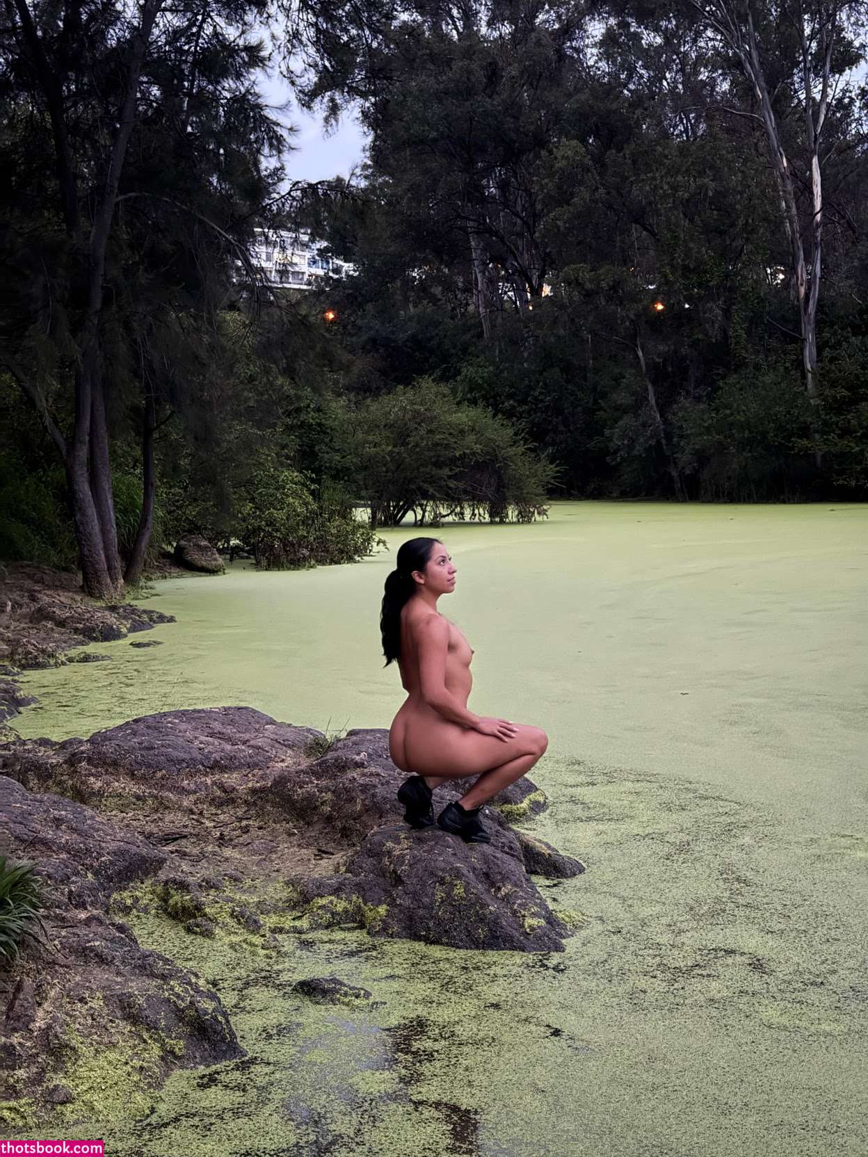 Olga Larrea Photo #32