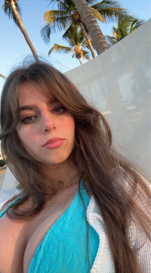 Alexandra Politano Photo #16