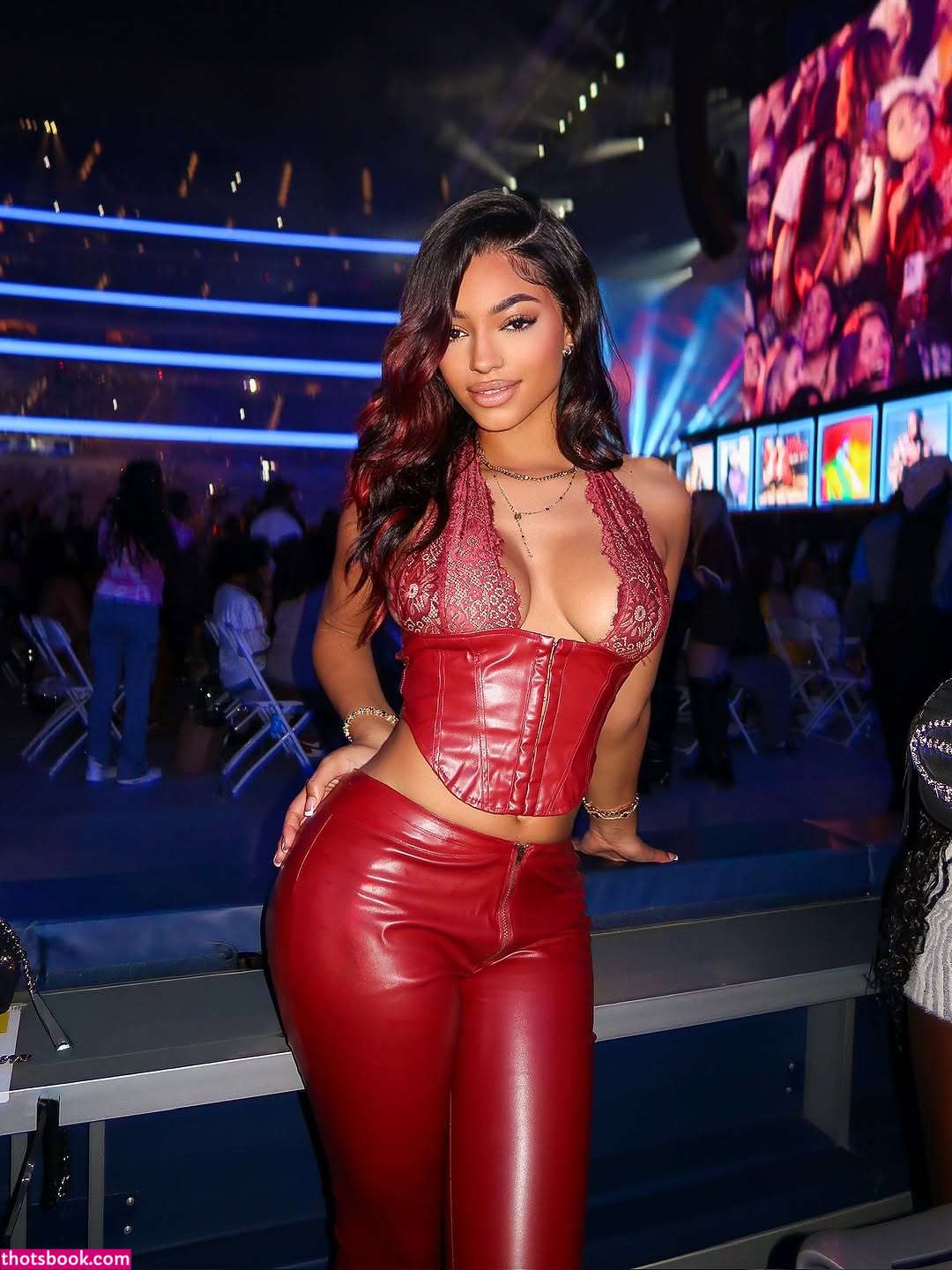 Alexis Ortiz Photo #5